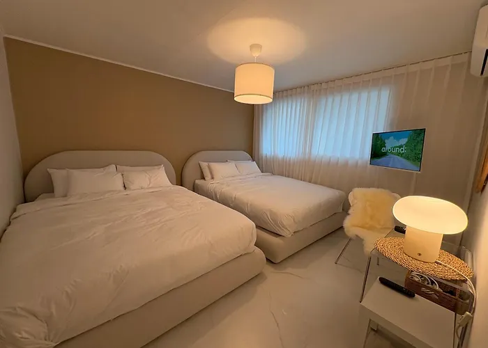 Modernstay Hongdae#mangwon Local Market 10mins, Hongdae, Hanriver Park 10min,family, A Licensed Apartment Seoul