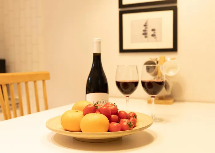 Apartment Modernstay Hongdae#mangwon Local Market 10mins, Hongdae, Hanriver Park 10min,family, A Licensed Seoul