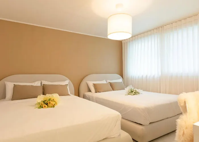 Modernstay Hongdae#mangwon Local Market 10mins, Hongdae, Hanriver Park 10min,family, A Licensed Apartment *