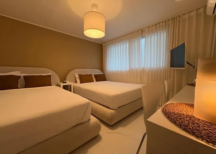 Apartment Modernstay Hongdae#mangwon Local Market 10mins, Hongdae, Hanriver Park 10min,family, A Licensed *