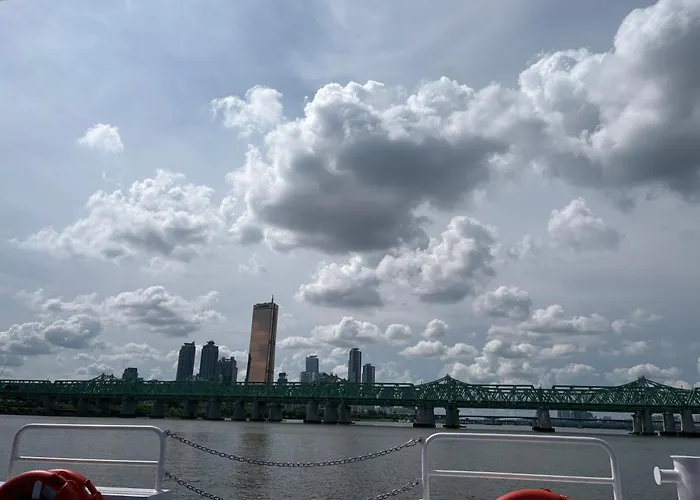 Modernstay Hongdae#mangwon Local Market 10mins, Hongdae, Hanriver Park 10min,family, A Licensed Seoul